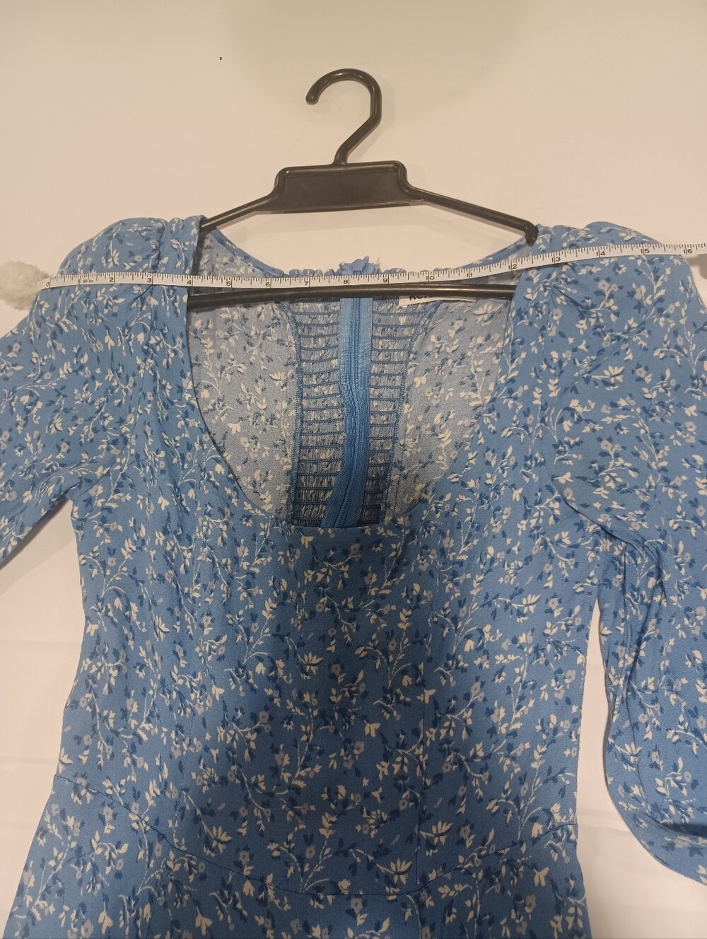 Reformation Blue Floral Midi Dress with Scoop Neck and Long Sleeves - Picture 7 of 13